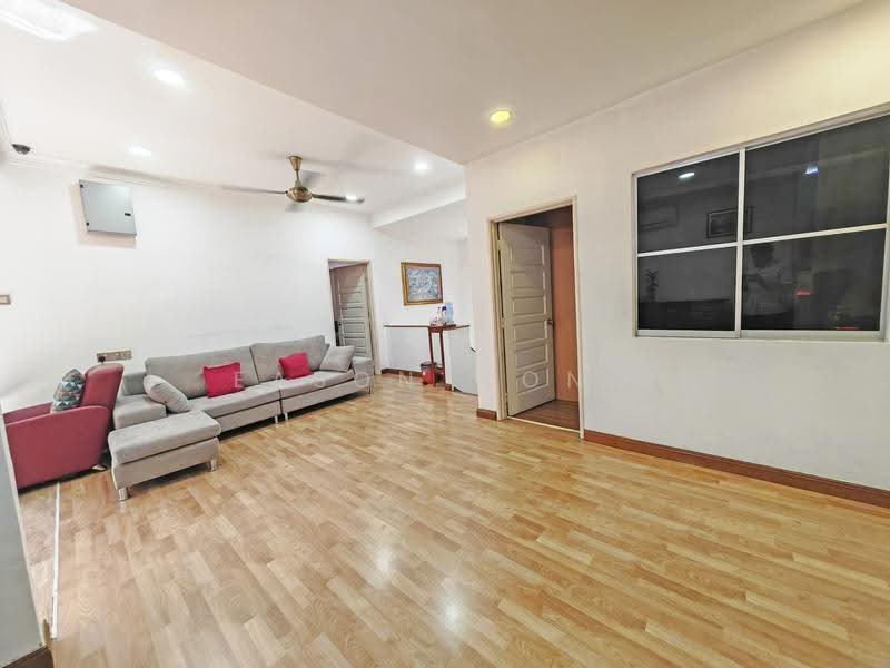 Semi-Detached House for Sale in Taman Makmur (Bandar Sungai Long) - Eason Wong - PropertyGuru.com.my
