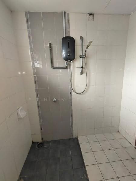 Rumah Teres 2-Tingkat untuk Dijual di Alam Nusantara (Setia Alam) - Ethan Ting - Bathroom - PropertyGuru.com.my