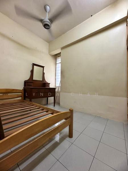 Apartment for Sale at Desa Bukit Dumbar - Lynda Chan - Bedroom - PropertyGuru.com.my