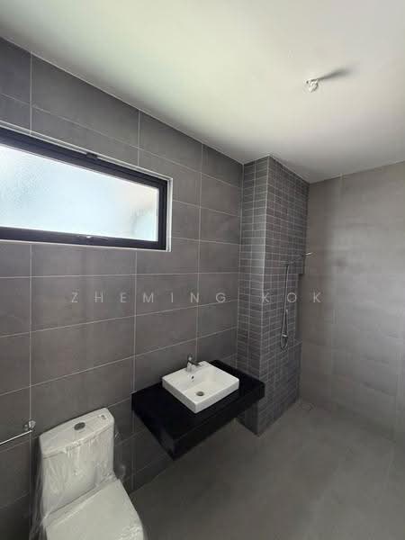 Bungalow House for Rent in Gombak (Selangor) - Zheming Kok - Bathroom - PropertyGuru.com.my