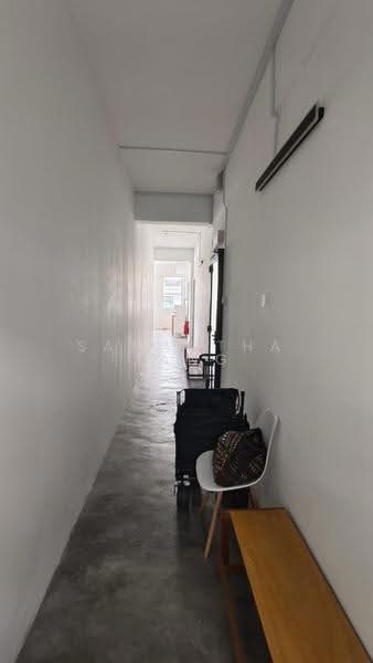 Shop / Office for Rent in Taman Adda Heights (Tebrau) - Samantha Tang - Corridor - PropertyGuru.com.my