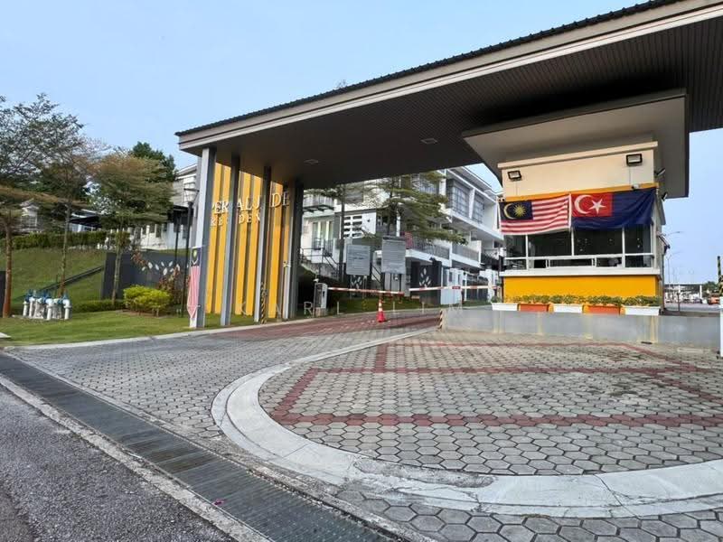 2.5-storey Terraced House for Sale in Bandar Seri Alam (Masai) - Karl Lim - Exterior - PropertyGuru.com.my