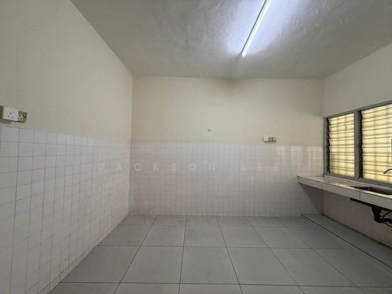 Rumah Teres 2-Tingkat untuk Disewa di Taman Sri Bintang (Kepong) - Jackson Lee - Kitchen - PropertyGuru.com.my