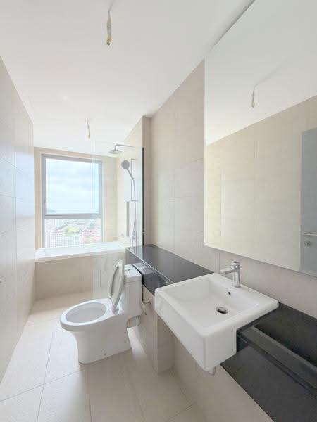 Kondominium untuk Dijual di Triuni Residences - Angie Khoo - Bathroom - PropertyGuru.com.my