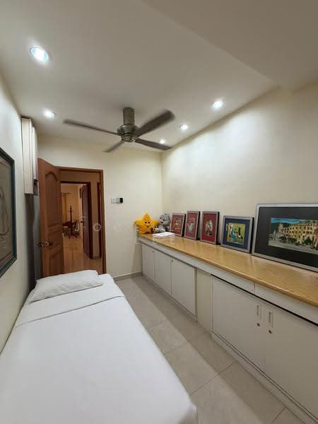 Rumah Teres 3-Tingkat untuk Disewa di Cangkat Ria (Tanjung Bungah) - Jocellynn Lee - PropertyGuru.com.my