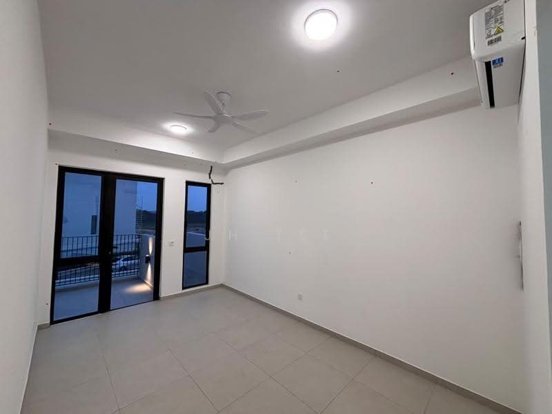 Terraced House for Rent in Petaling (Selangor) - JH Tee - Balcony - PropertyGuru.com.my