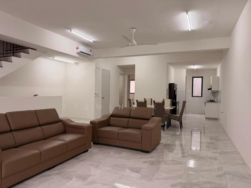 Terraced House for Rent in Taman Melawati (Ulu Kelang) - Zheming Kok - Living Room - PropertyGuru.com.my