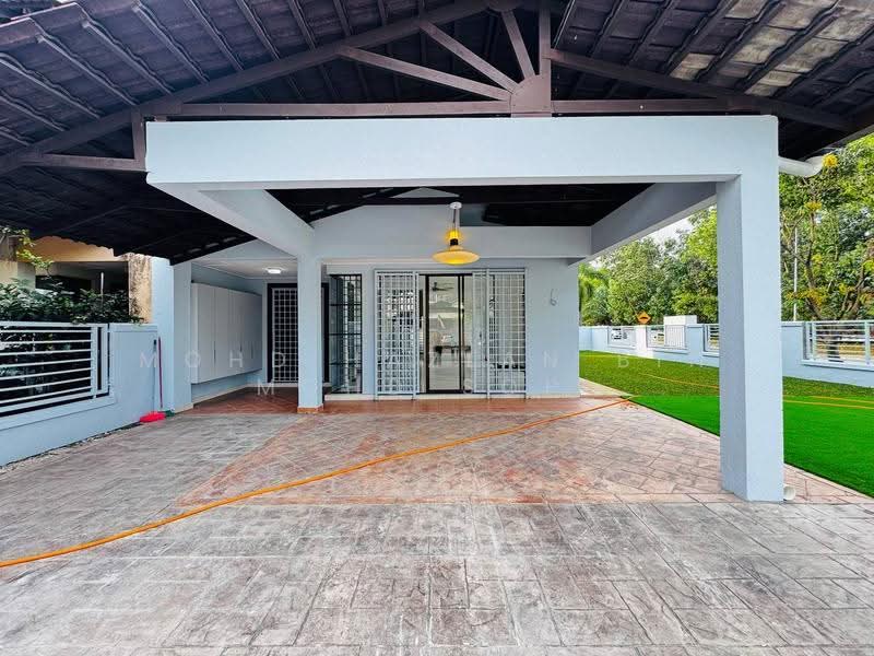 Rumah Teres 2-Tingkat untuk Dijual di Bukit Jelutong (Shah Alam) - Mohd Hazlan bin Mohd Sopi - PropertyGuru.com.my