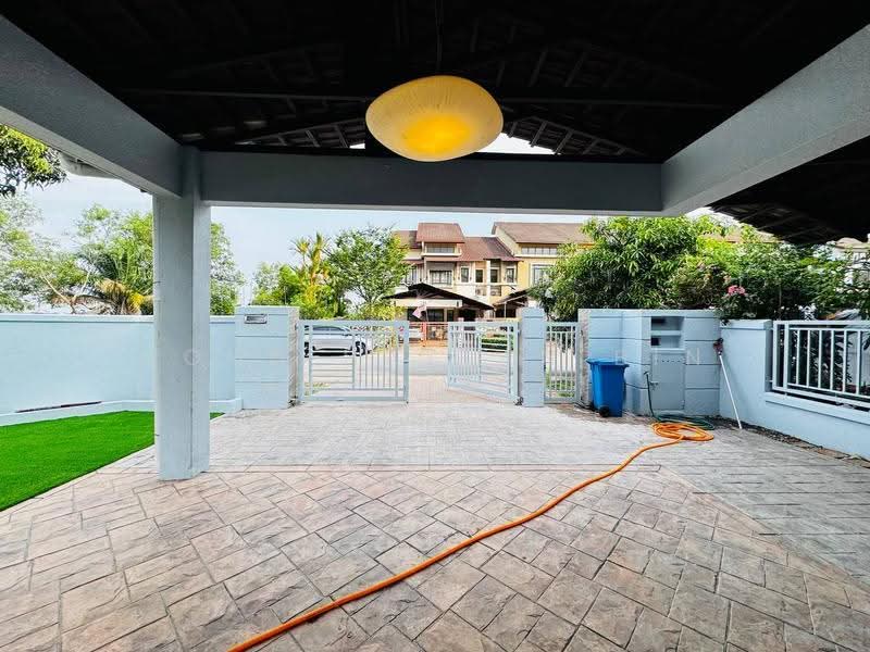 Rumah Teres 2-Tingkat untuk Dijual di Bukit Jelutong (Shah Alam) - Mohd Hazlan bin Mohd Sopi - PropertyGuru.com.my