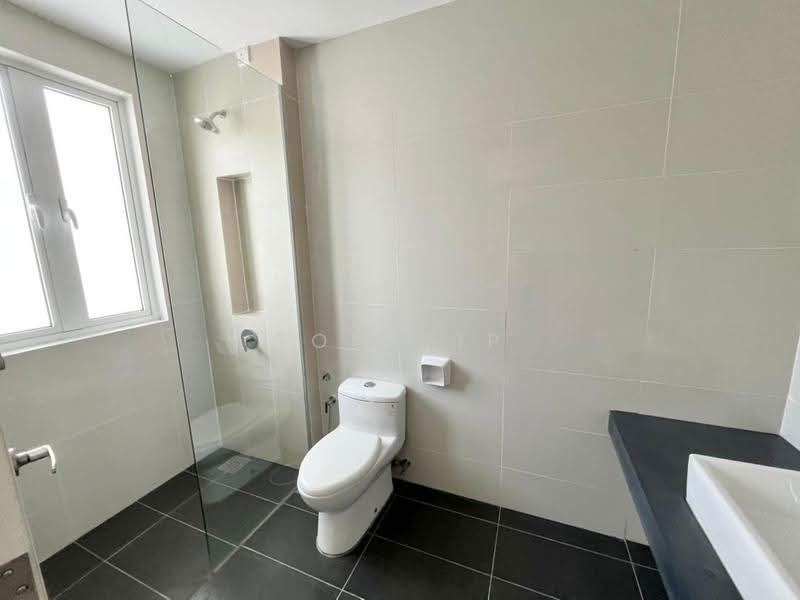 Rumah Teres 3.5-Tingkat untuk Dijual di New Green Park (Rawang) - Tom Yip - Bathroom - PropertyGuru.com.my