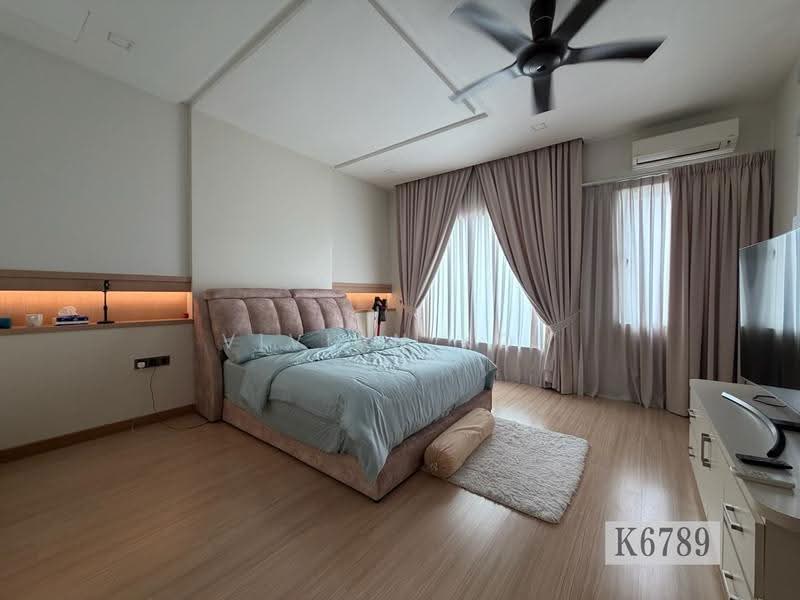 2-storey Terraced House for Sale in Setia Alam (Selangor) - Vivian Koh - Bedroom - PropertyGuru.com.my