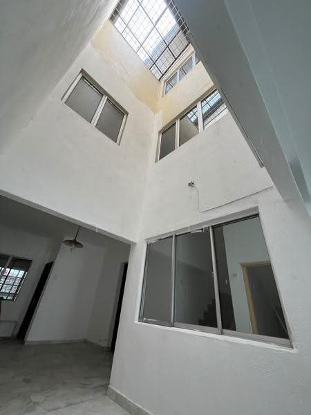 2.5-storey Terraced House for Sale in Bandar Country Homes (Rawang) - Tom Yip - Interior - PropertyGuru.com.my