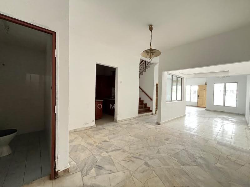 2.5-storey Terraced House for Sale in Bandar Country Homes (Rawang) - Tom Yip - Interior - PropertyGuru.com.my