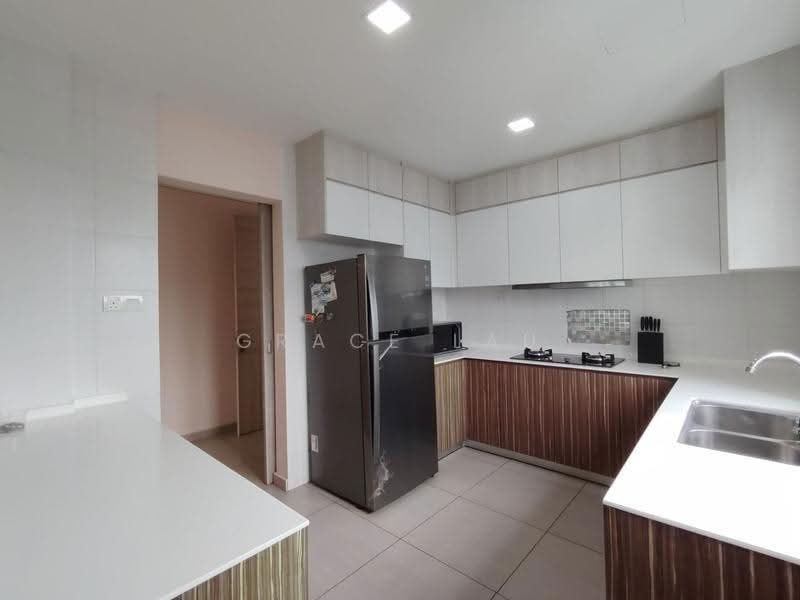 Service Residence for Rent at Seasons Amara Larkin - Grace Lau - Kitchen - PropertyGuru.com.my