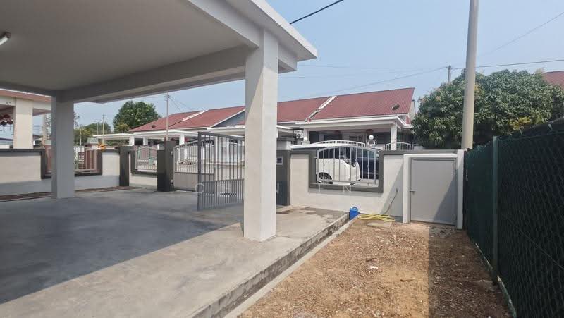 Rumah Berkembar untuk Disewa di Taman Perindustrian Tanjong Minyak Perdana (Tanjong Minyak) - CHIN FN - Exterior - PropertyGuru.com.my