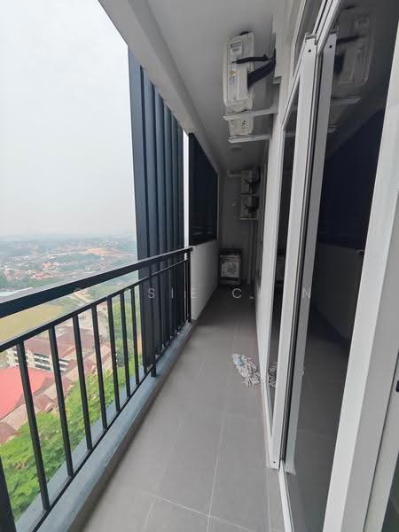 Kediaman Servis untuk Disewa di TRELLIS RESIDENCES - Cassie Chin - Balcony - PropertyGuru.com.my