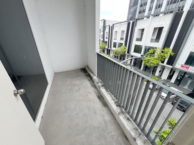 Shop / Office for Rent in Aspen Vision City (Batu Kawan) - Carol Lau - Balcony - PropertyGuru.com.my