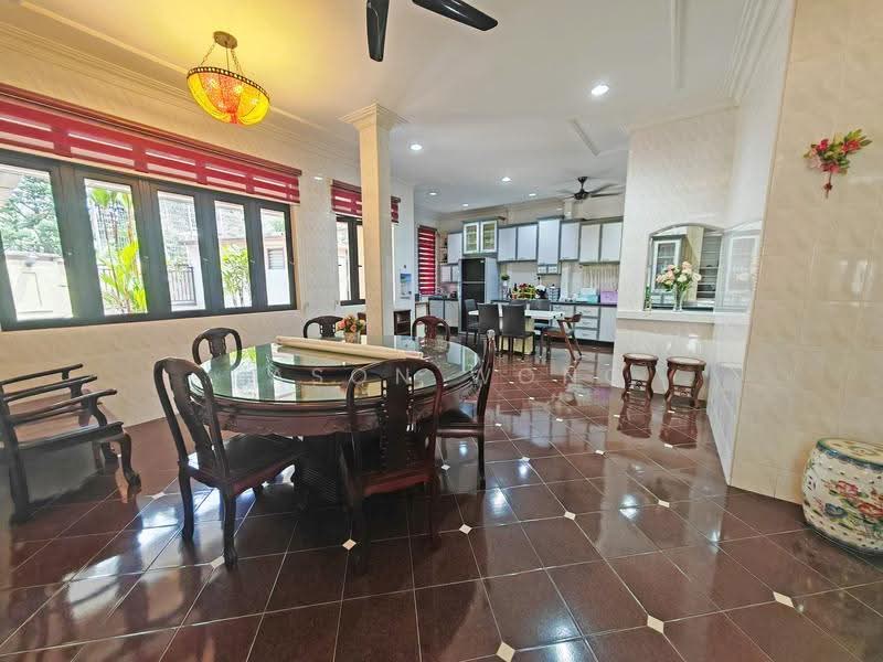Bungalow House untuk Dijual di Bandar Tun Hussein Onn (Cheras) - Eason Wong - PropertyGuru.com.my