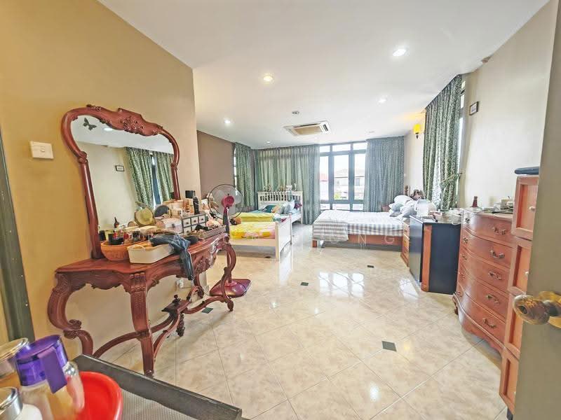 Bungalow House untuk Dijual di Bandar Tun Hussein Onn (Cheras) - Eason Wong - PropertyGuru.com.my