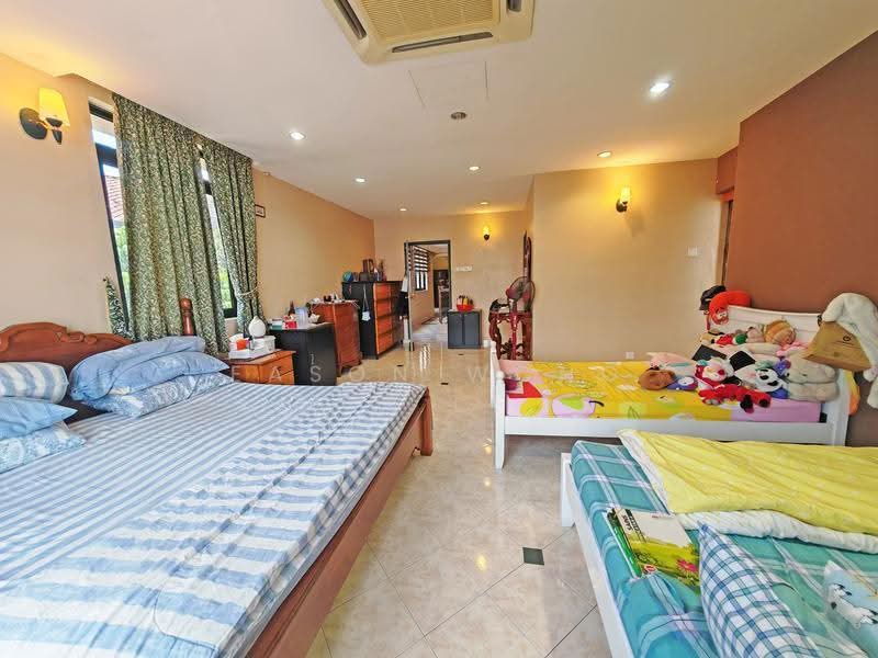 Bungalow House untuk Dijual di Bandar Tun Hussein Onn (Cheras) - Eason Wong - PropertyGuru.com.my