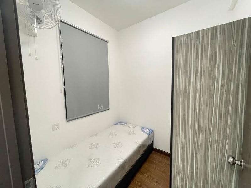 Service Residence for Sale at Country Garden Central Park - Mr Lu - Bedroom - PropertyGuru.com.my