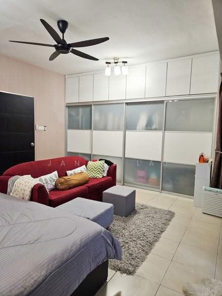Rumah Teres 3-Tingkat untuk Dijual di Taman Bukit Prima (Cheras) - Janice Lau - Bedroom - PropertyGuru.com.my
