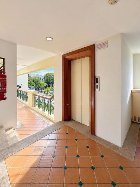 Condominium for Sale at Bellisa Court - Cheryl Chng - Corridor - PropertyGuru.com.my