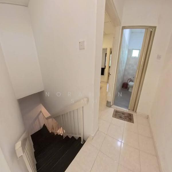 2-storey Terraced House for Sale in Batu Caves (Selangor) - Norafian SMH - PropertyGuru.com.my
