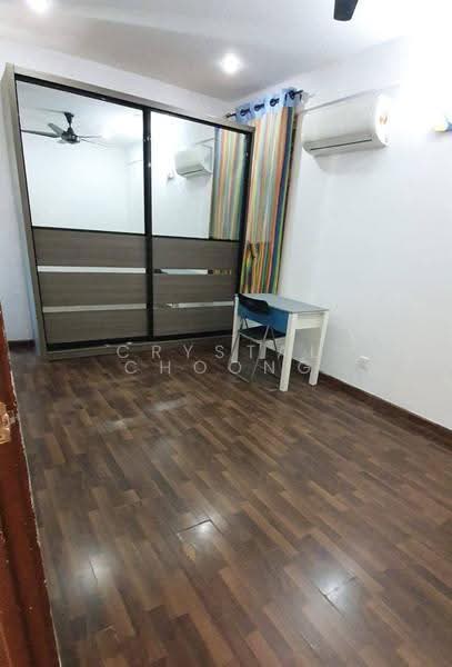 Kondominium untuk Disewa di Bayswater Resort Condominium - Crystal Choong - Bedroom - PropertyGuru.com.my
