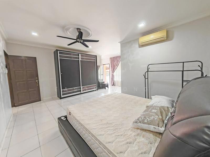 2-storey Terraced House for Sale in Sungai Long (Bandar Sungai Long) - Eason Wong - PropertyGuru.com.my
