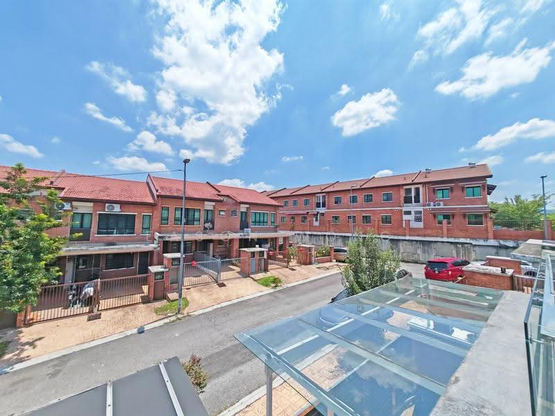 2-storey Terraced House for Sale in Sungai Long (Bandar Sungai Long) - Eason Wong - PropertyGuru.com.my