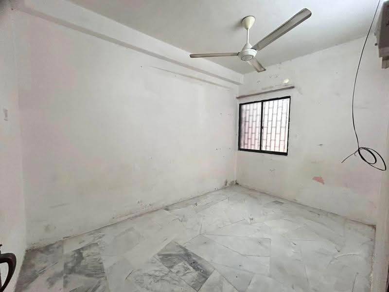 Rumah Teres 2-Tingkat untuk Dijual di Taman Bertuah (Ipoh) - Kayan . - Interior - PropertyGuru.com.my