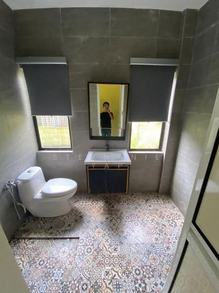 Semi-Detached House for Rent in Taman Riveria Perdana (Klang) - Stephanie Yap - Bathroom - PropertyGuru.com.my