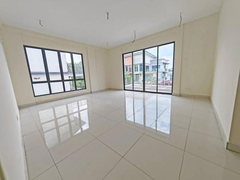 Semi-Detached House for Sale in Bandar Mahkota Cheras (Cheras) - Eason Wong - PropertyGuru.com.my