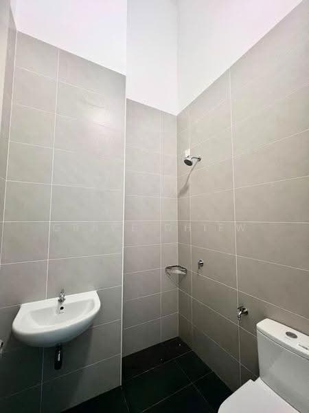 Rumah Teres 2-Tingkat untuk Disewa di Taman Ekoflora (Johor Bahru) - Grace Chiew - Bathroom - PropertyGuru.com.my