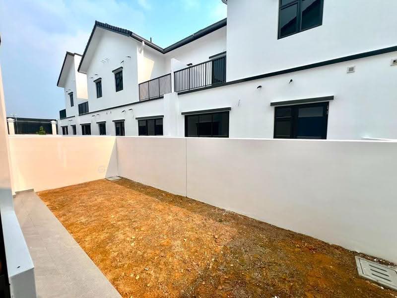 Rumah Teres 2-Tingkat untuk Disewa di Taman Ekoflora (Johor Bahru) - Grace Chiew - Exterior - PropertyGuru.com.my
