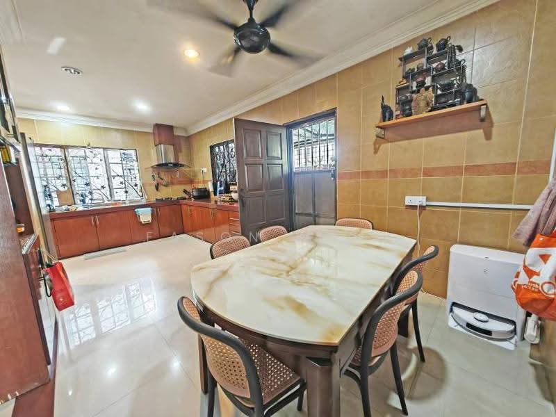 Rumah Teres 2-Tingkat untuk Dijual di Bandar Damai Perdana (Cheras) - Eason Wong - PropertyGuru.com.my