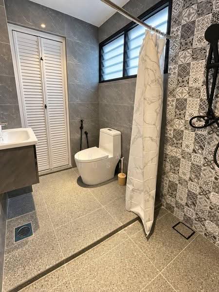 Pangsapuri untuk Dijual di Bukit Mas Apartment - Firdaus Husin - Bathroom - PropertyGuru.com.my