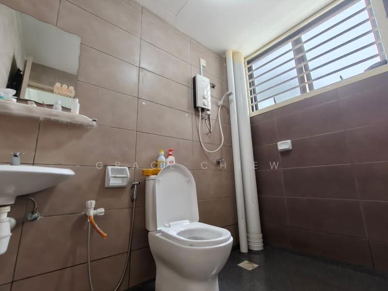 Service Residence for Rent at ARC @ Austin Hills - Grace Chiew - Bathroom - PropertyGuru.com.my
