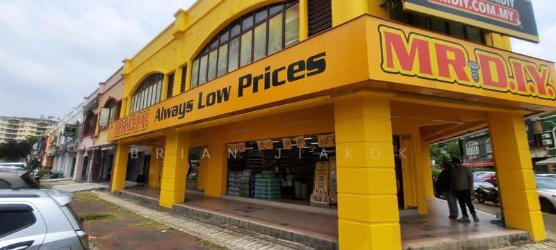 Shop for Sale in Seksyen 13 (Shah Alam) - Brian JiaKok - Exterior - PropertyGuru.com.my