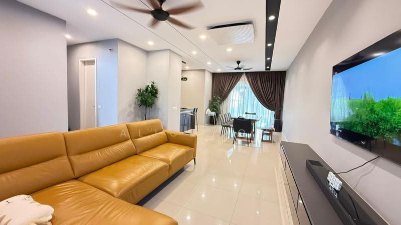 3-storey Terraced House for Sale in Tamansari (Rawang) - Alice Low - Living Room - PropertyGuru.com.my