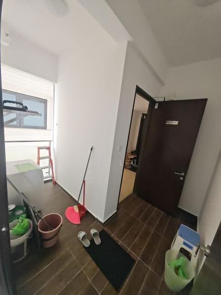 Condominium for Rent at Amberside @ Country Garden Danga Bay - Mr Lu - Entrance - PropertyGuru.com.my