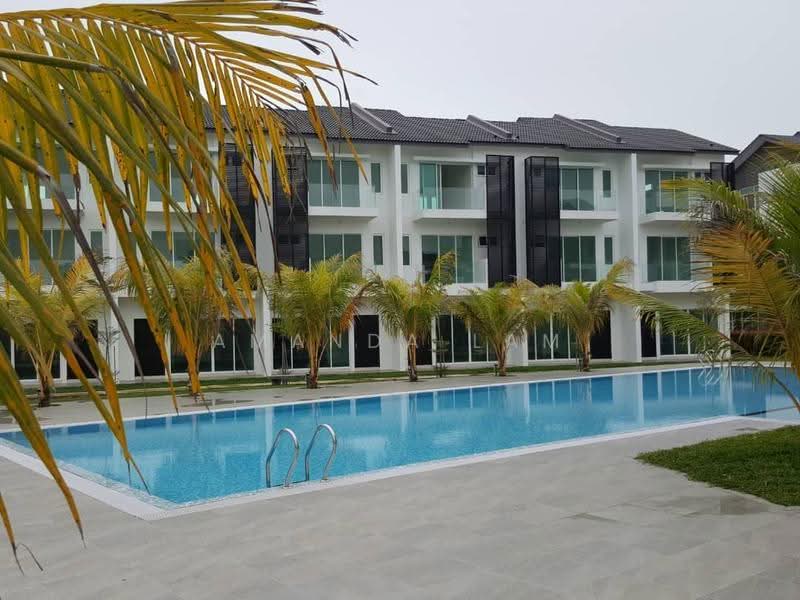 3-storey Terraced House for Sale in Sungai Puyu (Butterworth) - Amanda Lam - Exterior - PropertyGuru.com.my