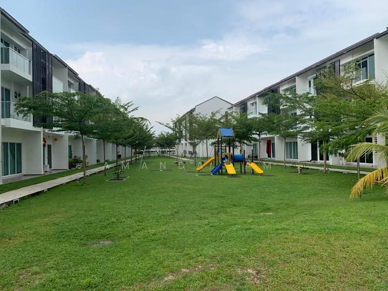3-storey Terraced House for Sale in Sungai Puyu (Butterworth) - Amanda Lam - Exterior - PropertyGuru.com.my