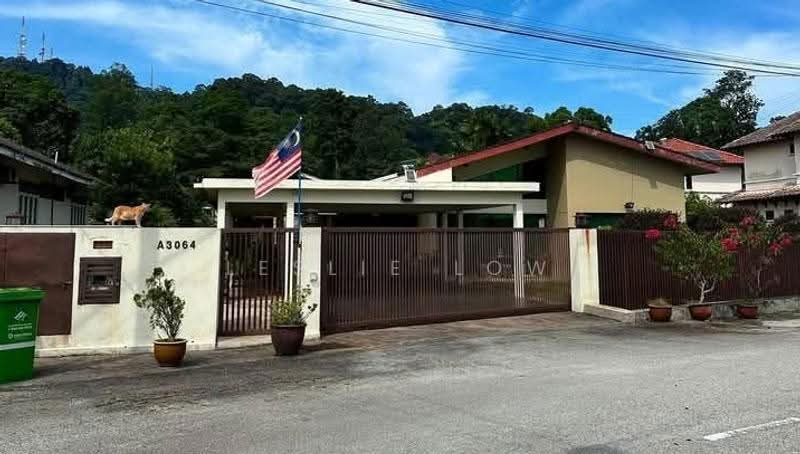 Bungalow House for Sale in Perkampungan Tok Sira, Kuantan (Kuantan) - Leslie Low - Exterior - PropertyGuru.com.my
