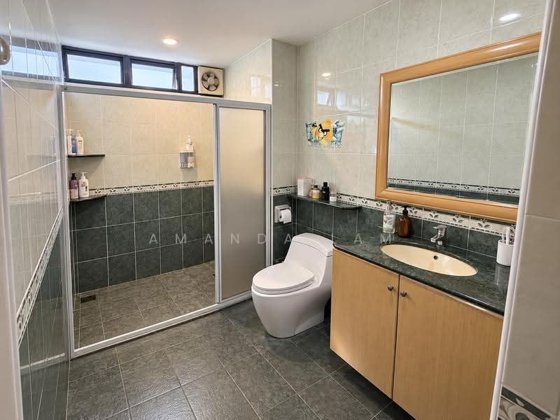 Semi-Detached House for Sale in Gurney Drive (Penang) - Amanda Lam - Bathroom - PropertyGuru.com.my