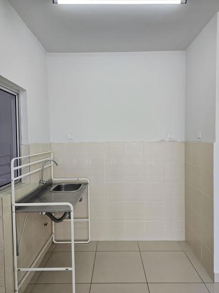 Service Residence for Rent at Maxim Residences - Kah Hing - Kitchen - PropertyGuru.com.my