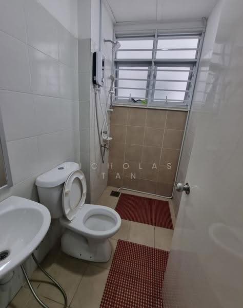 Pangsapuri untuk Dijual di Residensi Bintawa Riverfront (PR1MA @ Bintawa Riverfront) - Nicholas Tan - Bathroom - PropertyGuru.com.my
