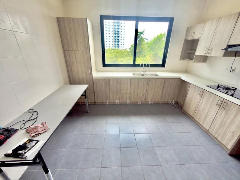 Semi-Detached House for Sale in Sungai Long (Bandar Sungai Long) - Azli Ibrahim - Kitchen - PropertyGuru.com.my