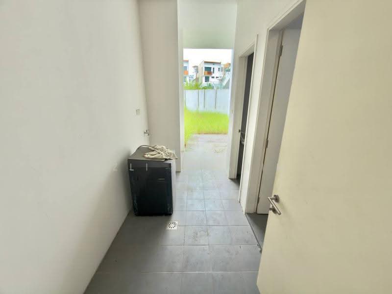 Semi-Detached House for Sale in Sungai Long (Bandar Sungai Long) - Azli Ibrahim - Interior - PropertyGuru.com.my